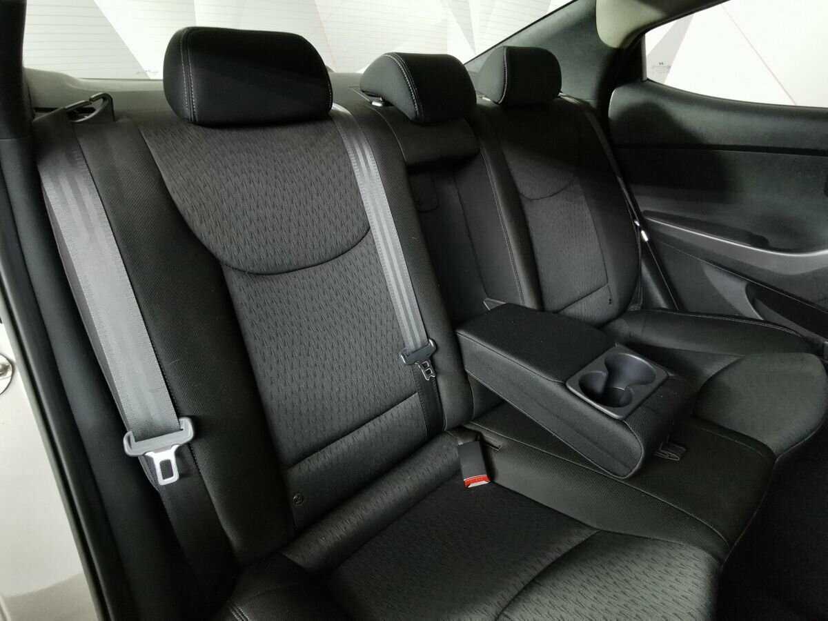 Б/У Хендай Елантра 2012 года. Фото: #12