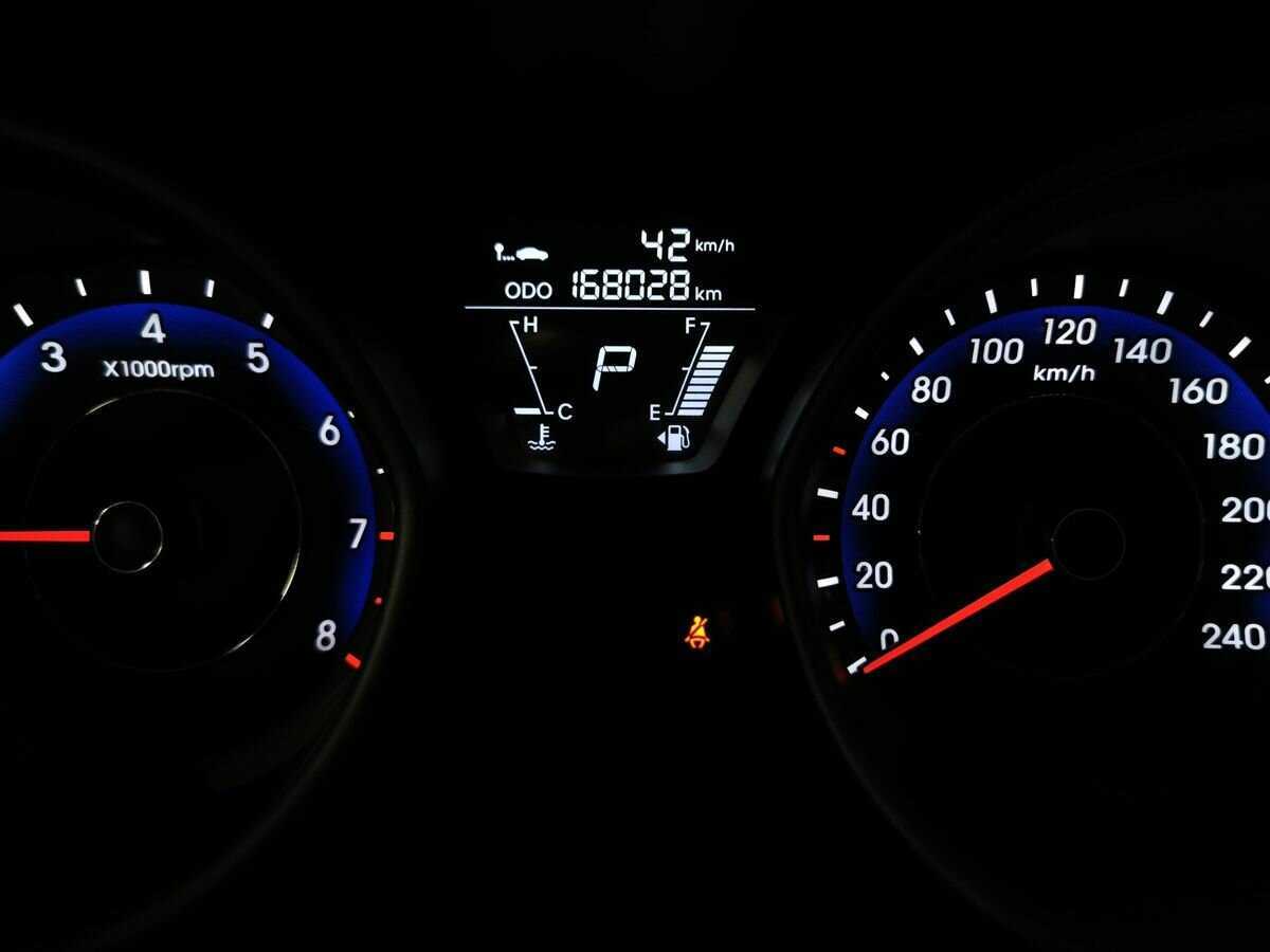 Б/У Хендай Елантра 2012 года. Фото: #15