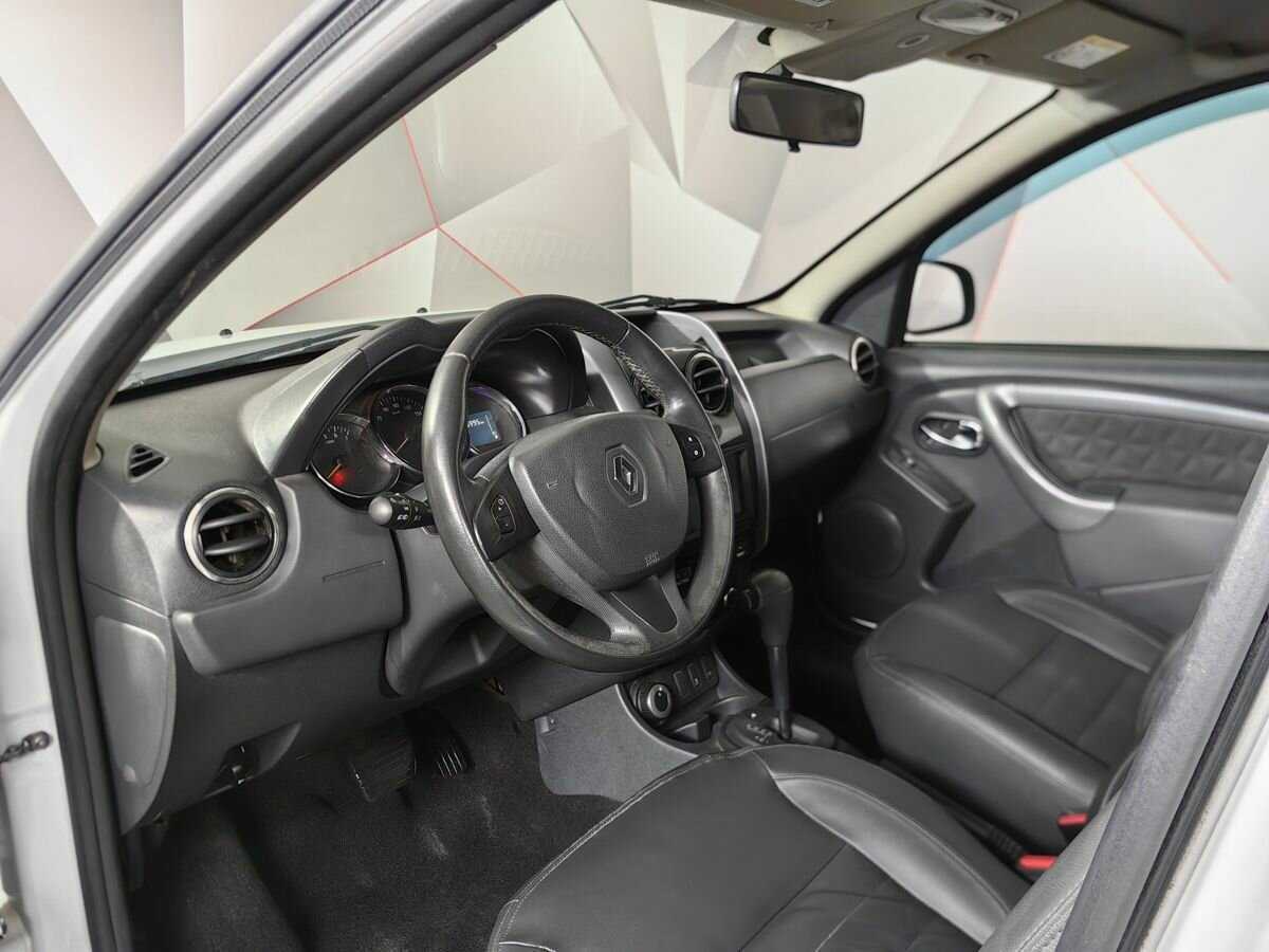 Б/У Рено Дастер 2016 года. Фото: #12