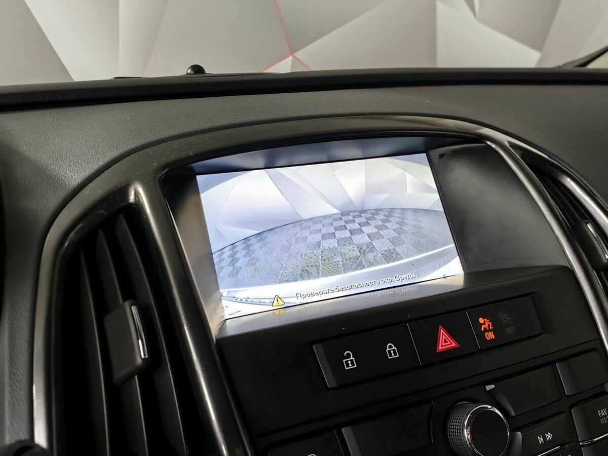 Б/У Опель Астра 2014 года. Фото: #15