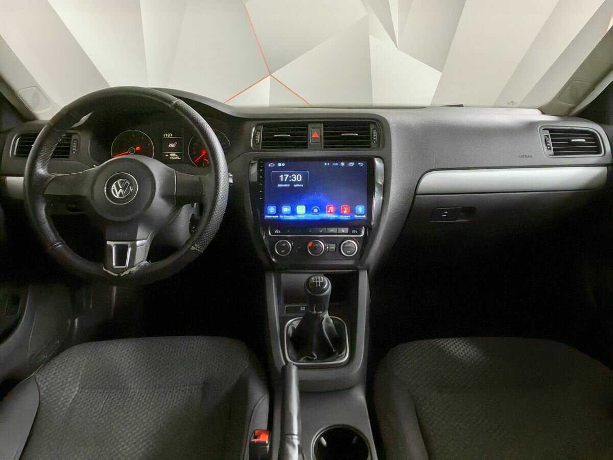 Б/У Фольксваген Джетта 2012 года. Фото: #9