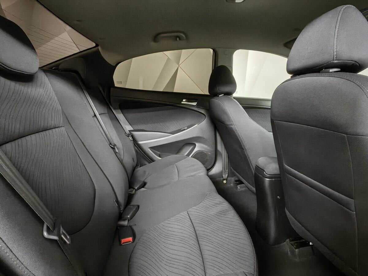 Б/У Хендай Солярис 2014 года. Фото: #11