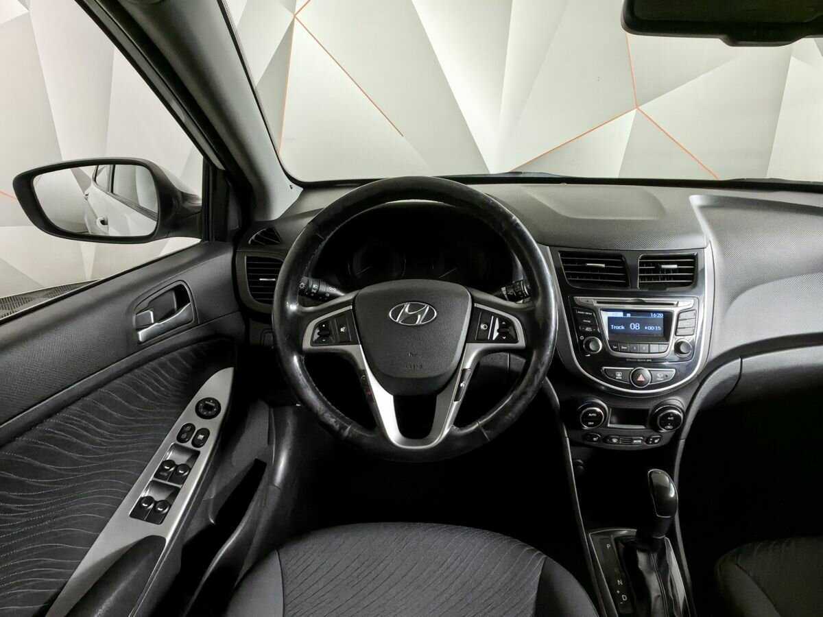 Б/У Хендай Солярис 2014 года. Фото: #14