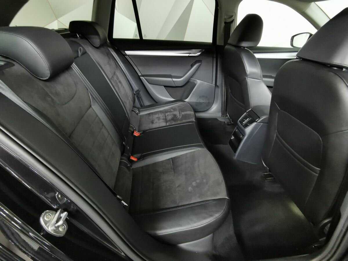 Б/У Шкода Октавия 2014 года. Фото: #10