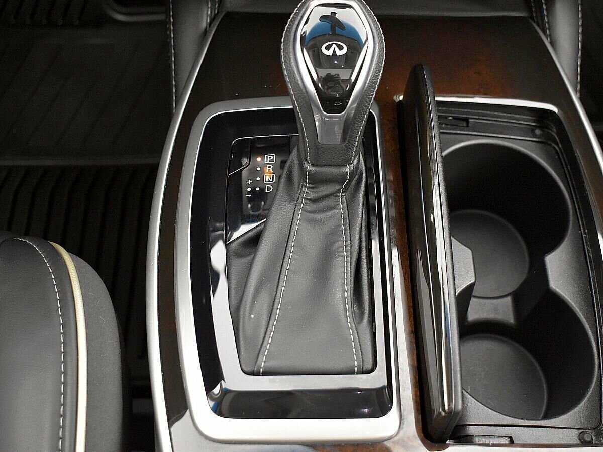 Infiniti QX60 2018 года с пробегом. Фото: #14