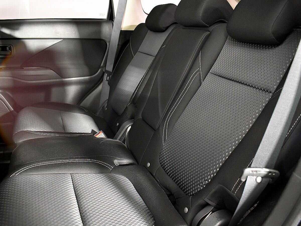 Mitsubishi Outlander 2020 года с пробегом. Фото: #8