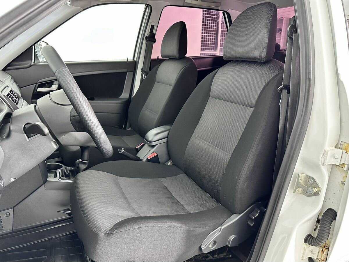 Lada (ВАЗ) Priora 2017 года с пробегом. Фото: #7