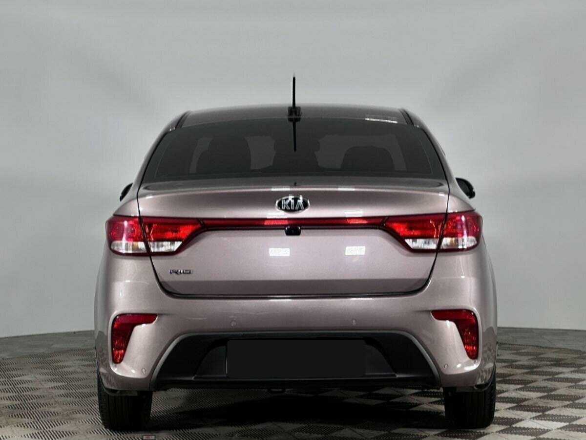 Б/У Киа Рио 2019 года. Фото: #3