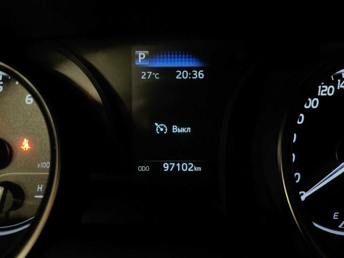 Toyota Camry 2021 года с пробегом. Фото: #16