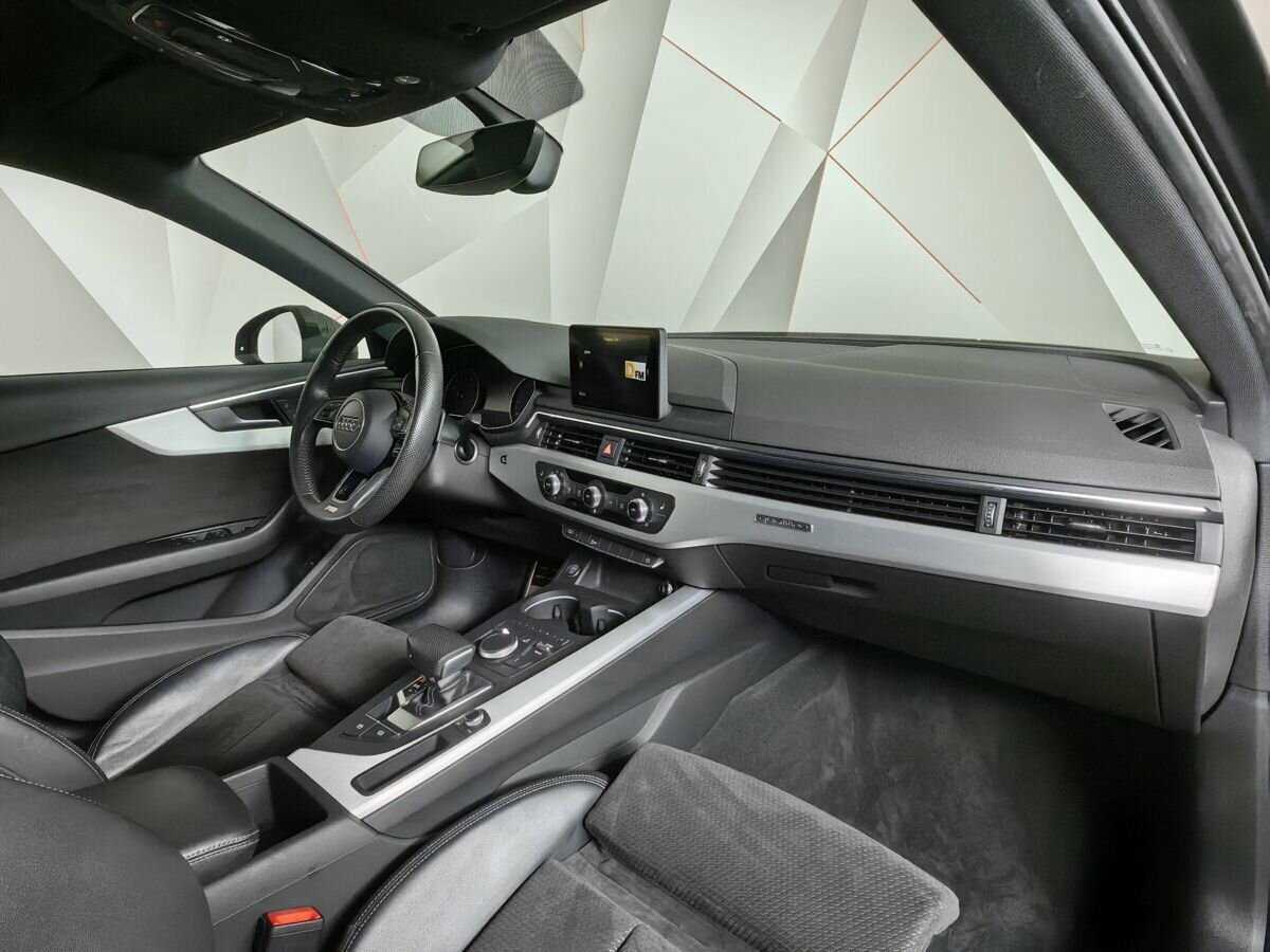 Audi A4 2017 года с пробегом. Фото: #8