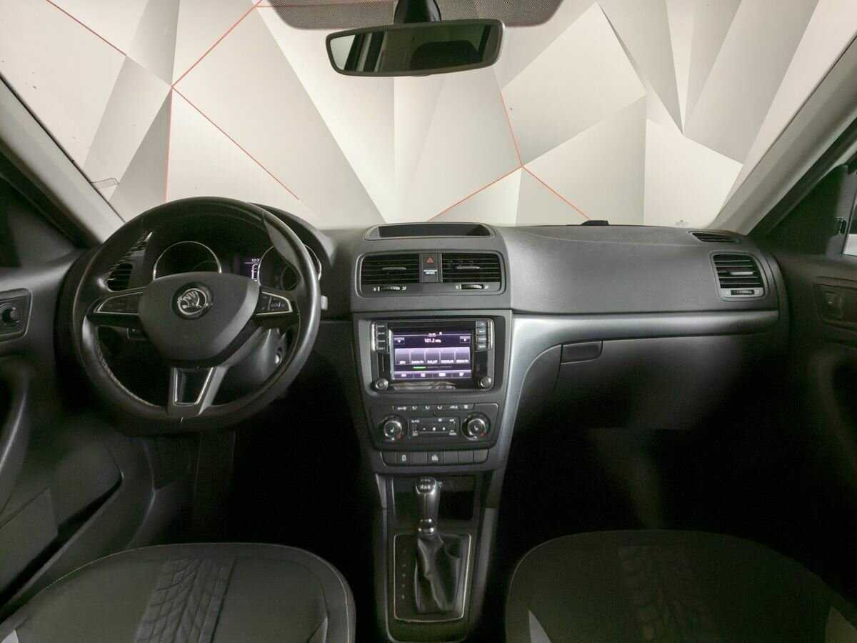 Б/У Шкода Йети 2017 года. Фото: #9