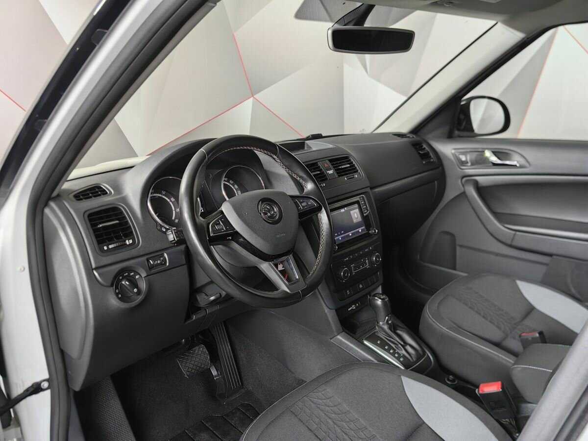 Б/У Шкода Йети 2017 года. Фото: #13