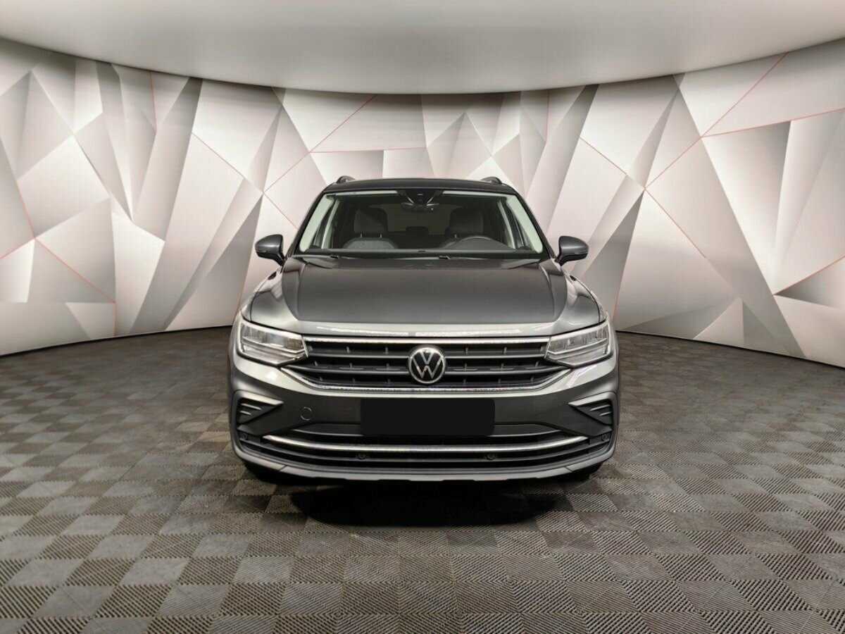 Volkswagen Tiguan 2021 года с пробегом. Фото: #6