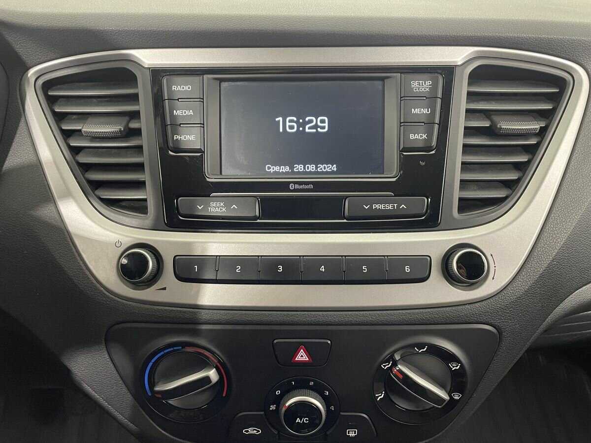 Б/У Хендай Солярис 2017 года. Фото: #11