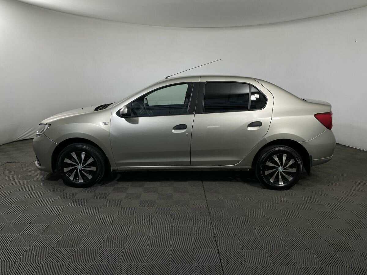 Б/У Рено Логан 2018 года. Фото: #4