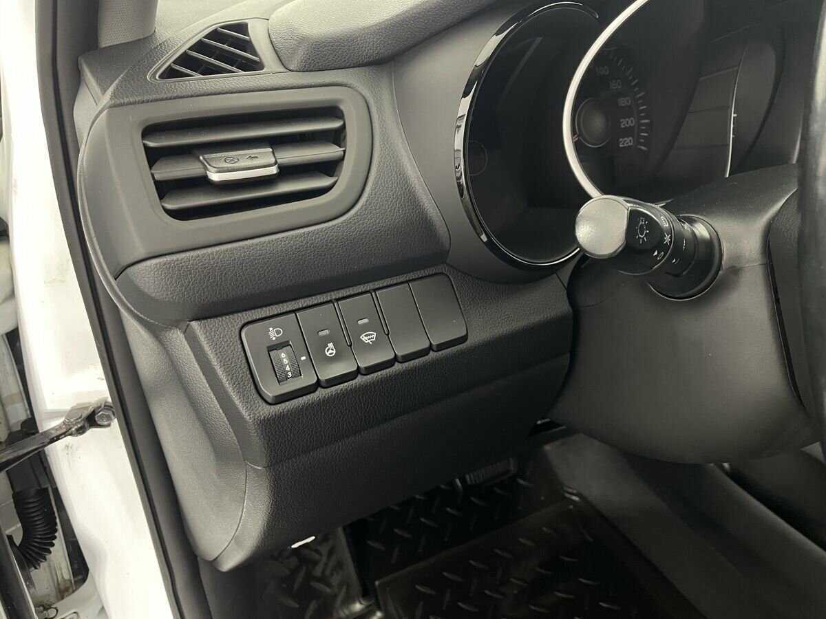 Б/У Киа Рио 2017 года. Фото: #8