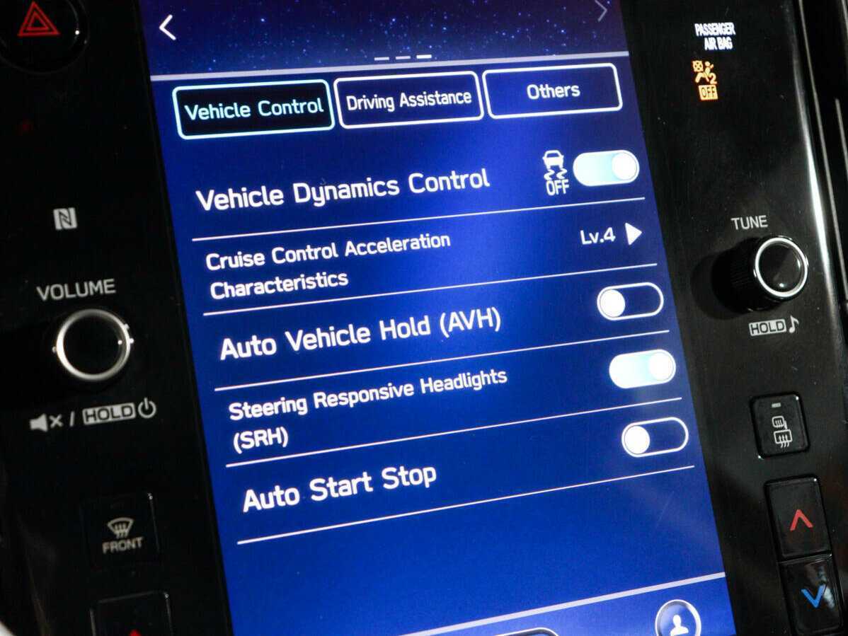 Subaru Legacy 2020 года с пробегом. Фото: #17