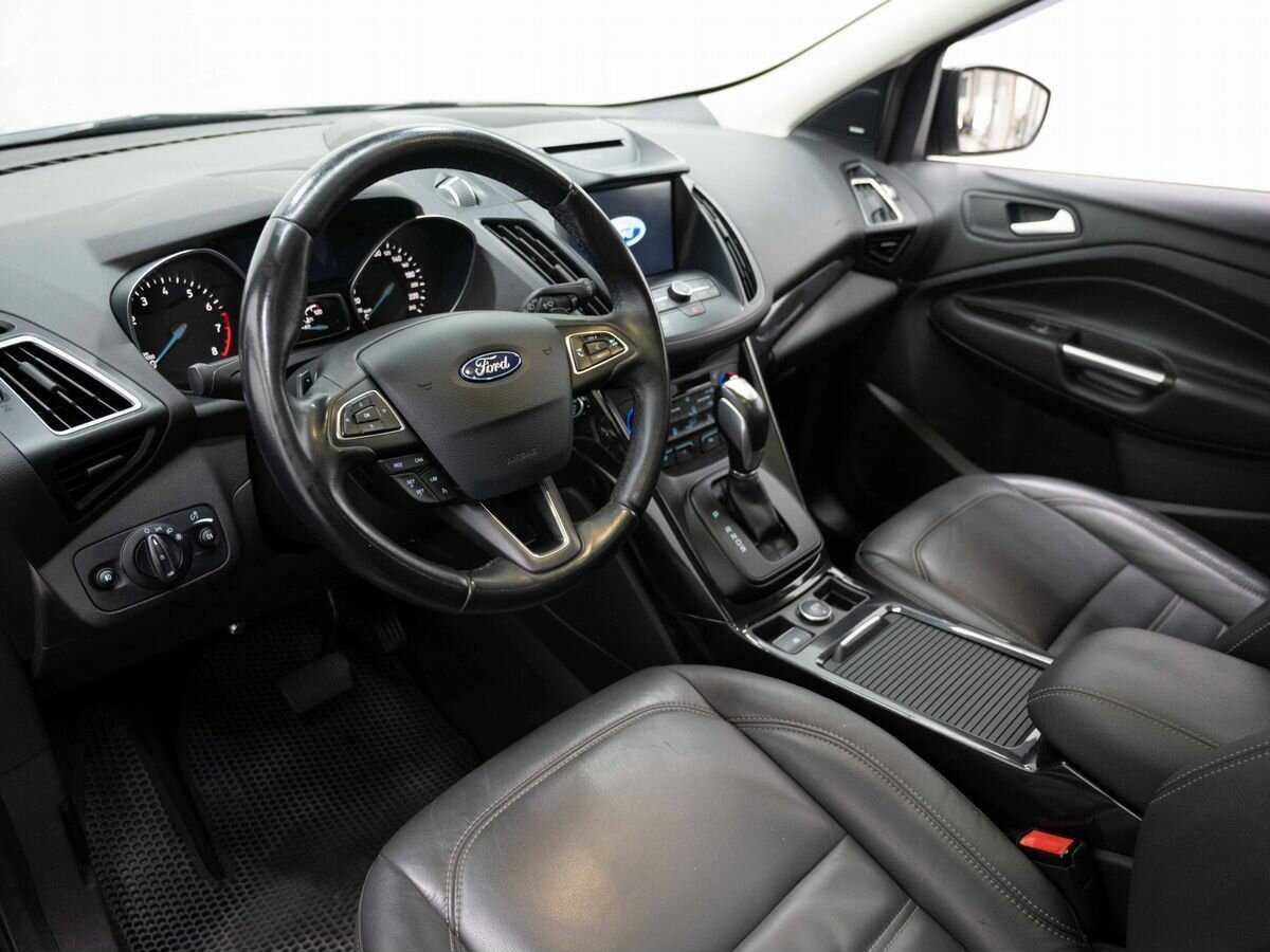 Ford Kuga 2017 года с пробегом. Фото: #6