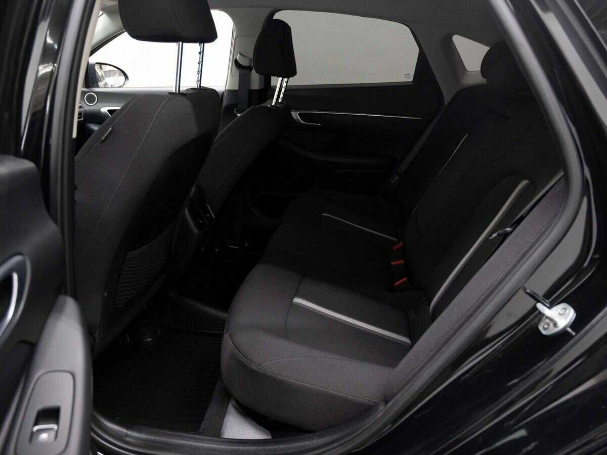 Hyundai Sonata 2019 года с пробегом. Фото: #8