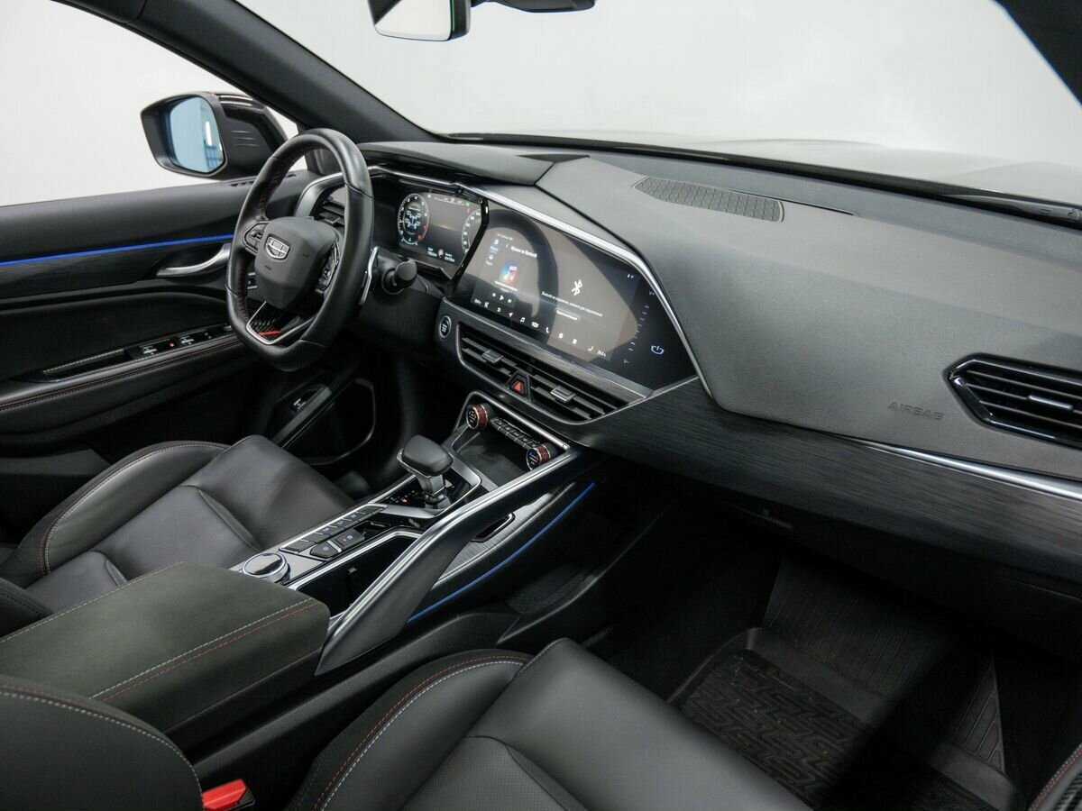 Geely Tugella 2021 года с пробегом. Фото: #6