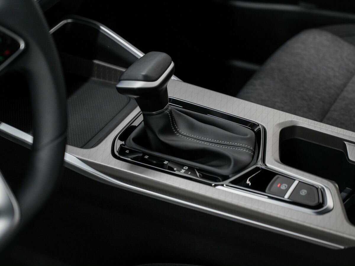 Geely Emgrand 2023 года с пробегом. Фото: #16