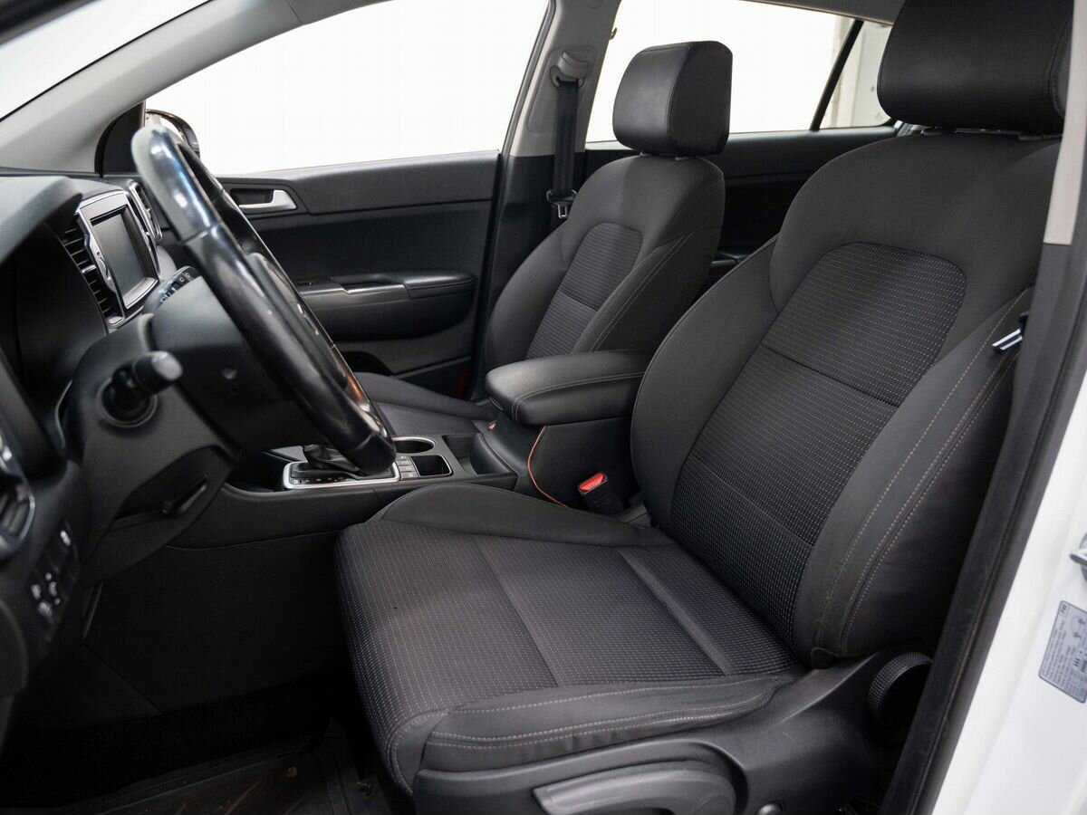 Б/У Киа Спортейдж 2016 года. Фото: #7