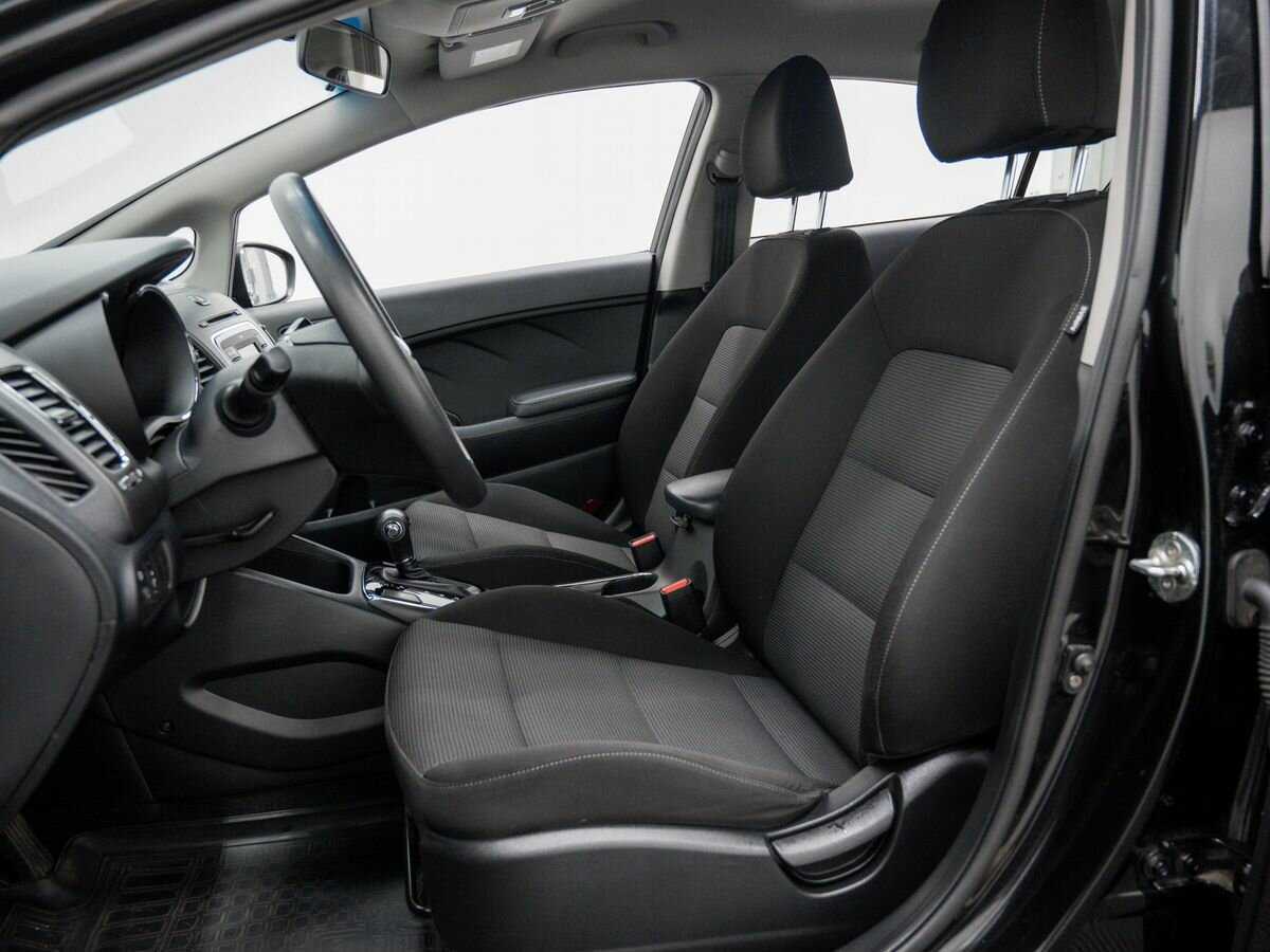 Б/У Киа Церато 2018 года. Фото: #13