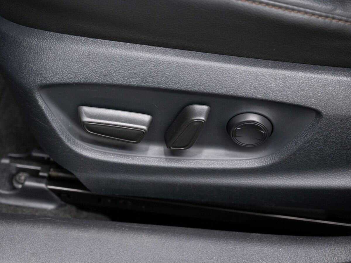 Toyota Camry 2019 года с пробегом. Фото: #20