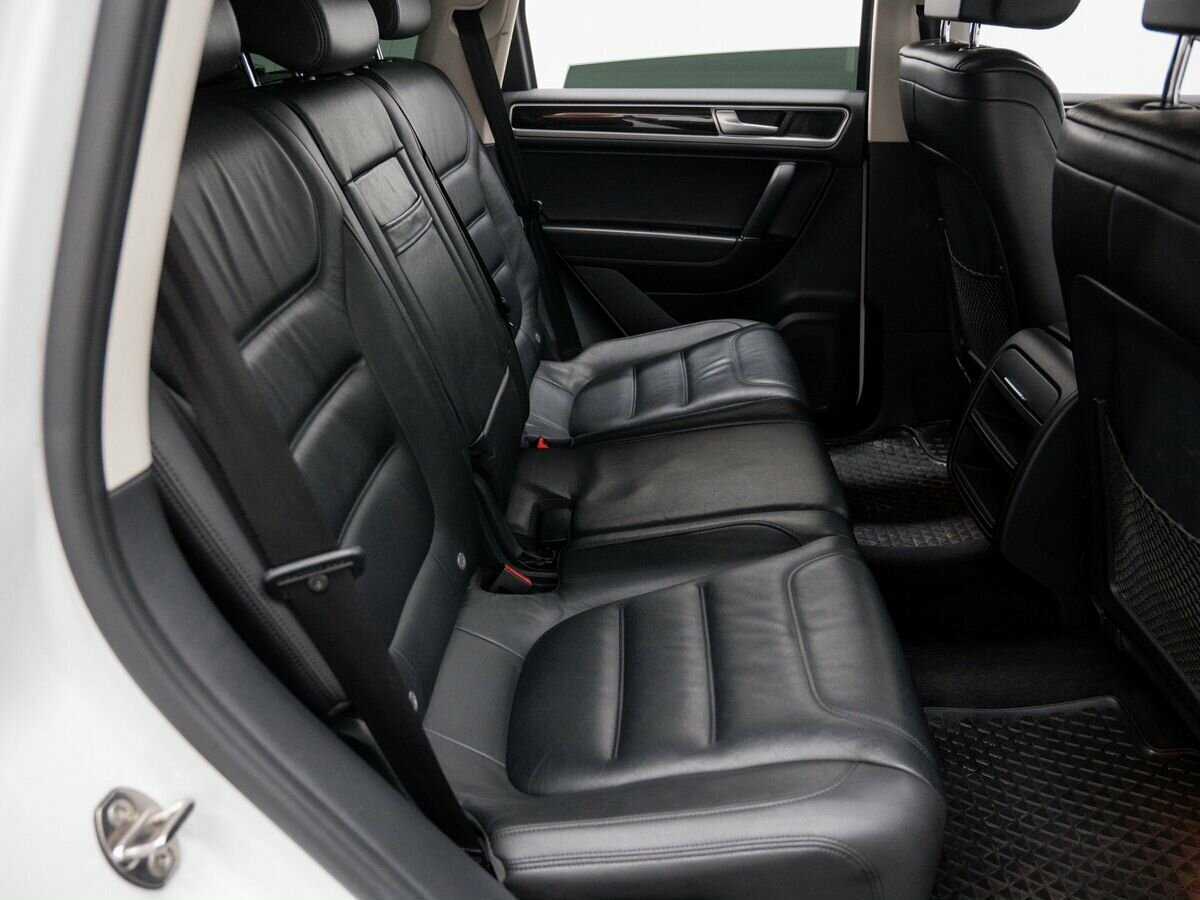 Volkswagen Touareg 2015 года с пробегом. Фото: #8