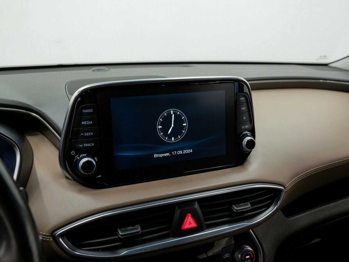 Hyundai Santa Fe 2018 года с пробегом. Фото: #22