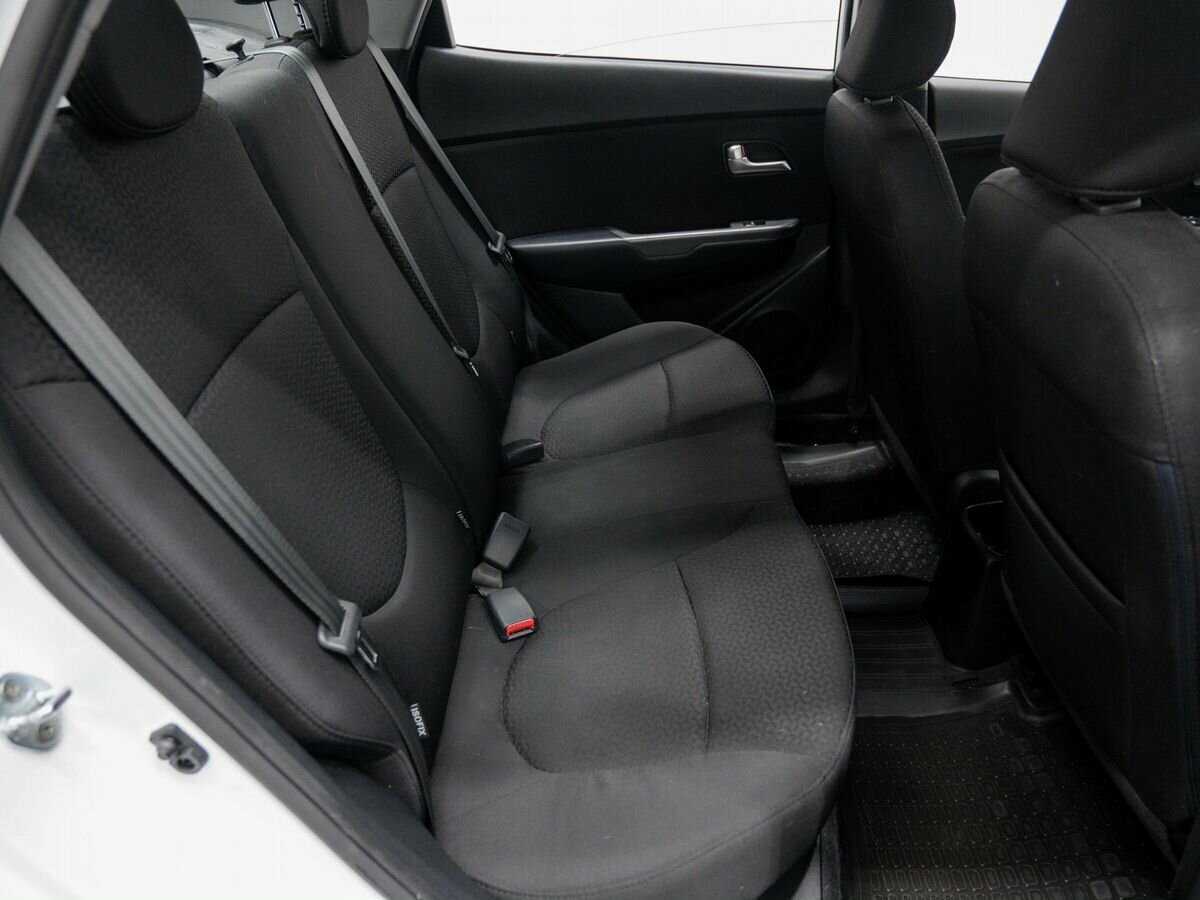 Б/У Киа Рио 2016 года. Фото: #8