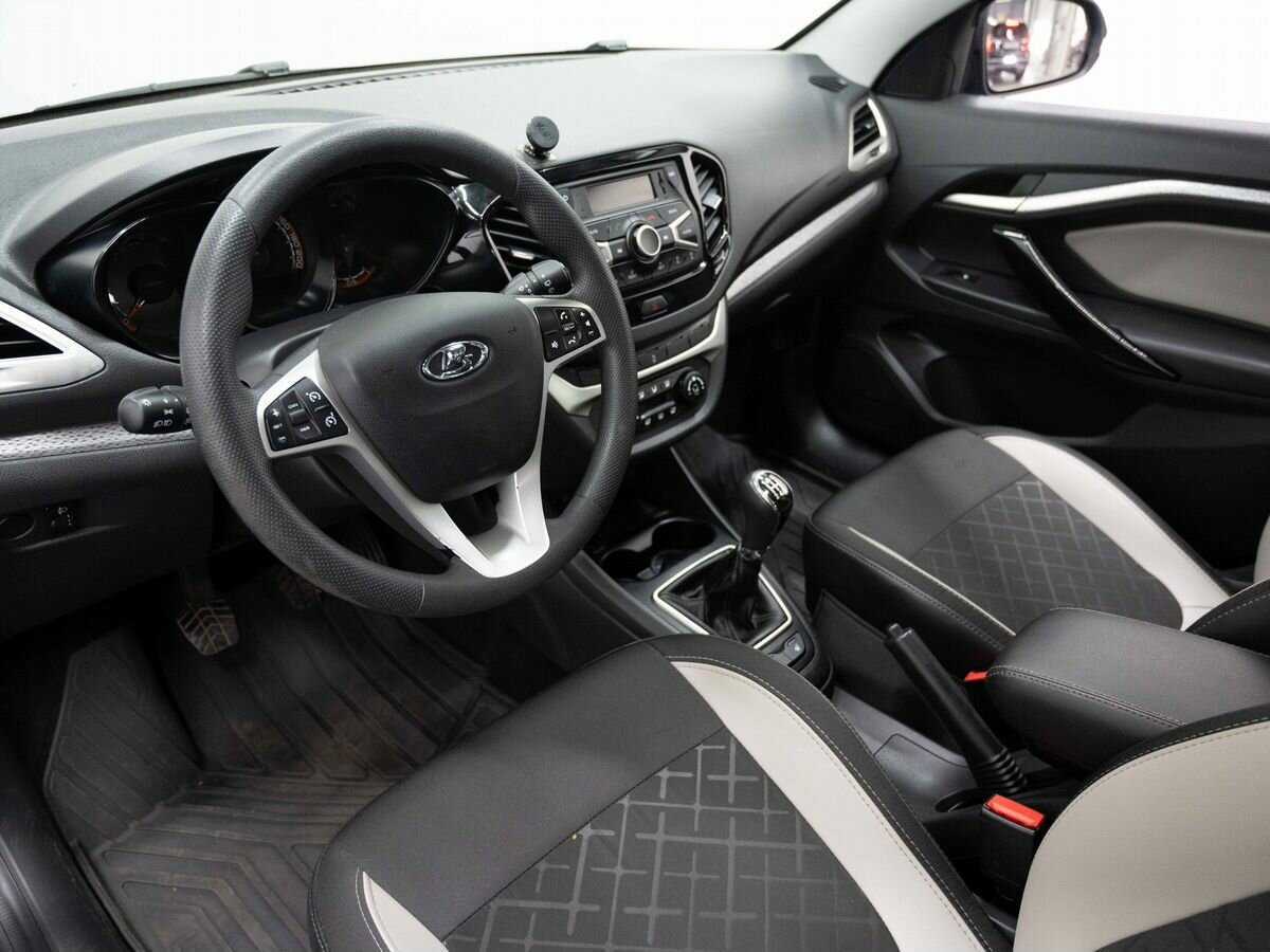 Б/У Лада (ВАЗ) Веста 2020 года. Фото: #6