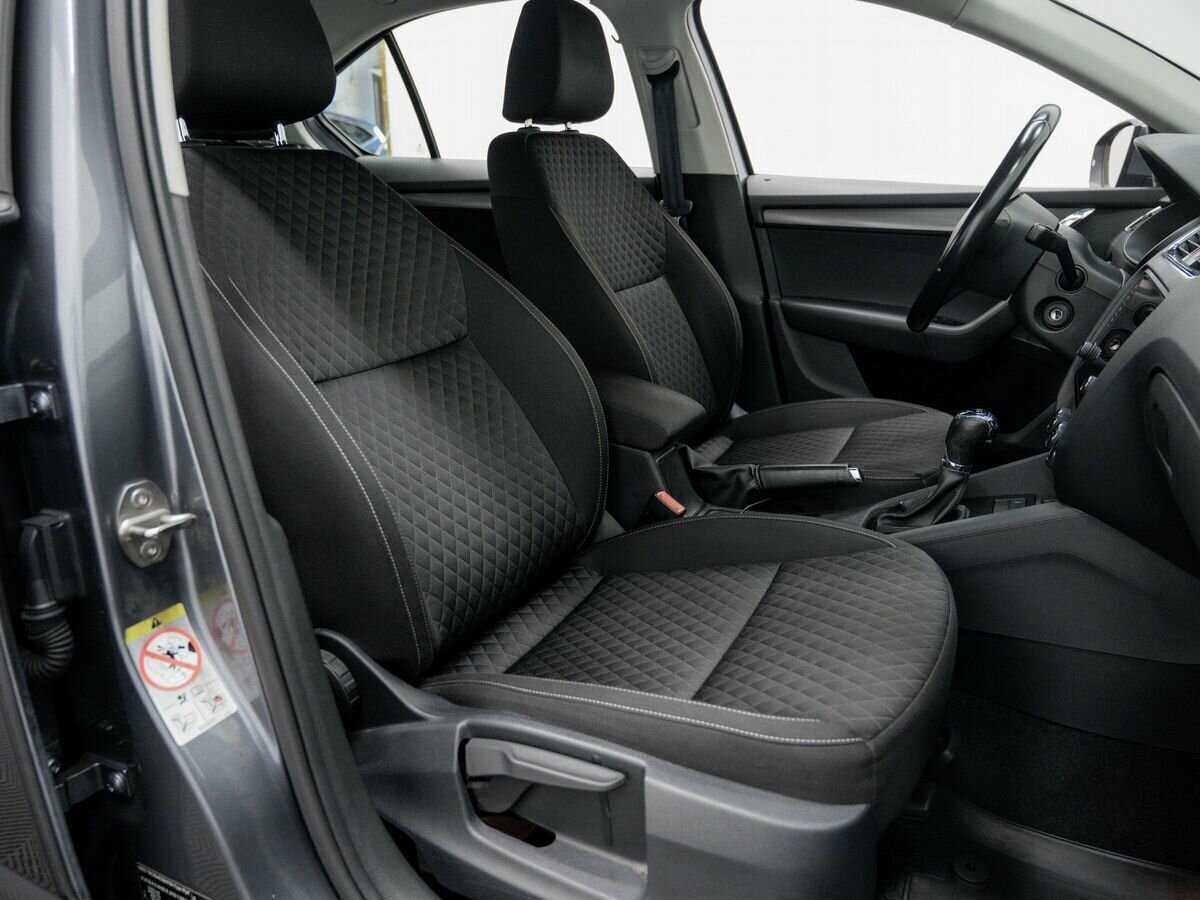 Б/У Шкода Октавия 2017 года. Фото: #7