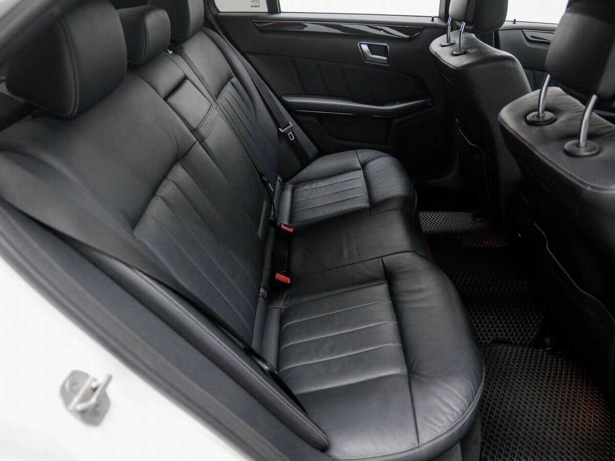 Mercedes-Benz E-Класс 2013 года с пробегом. Фото: #8