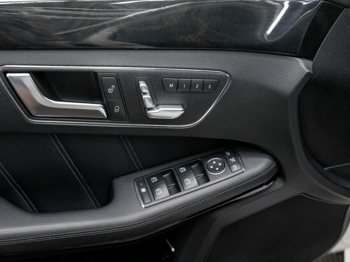 Mercedes-Benz E-Класс 2013 года с пробегом. Фото: #14