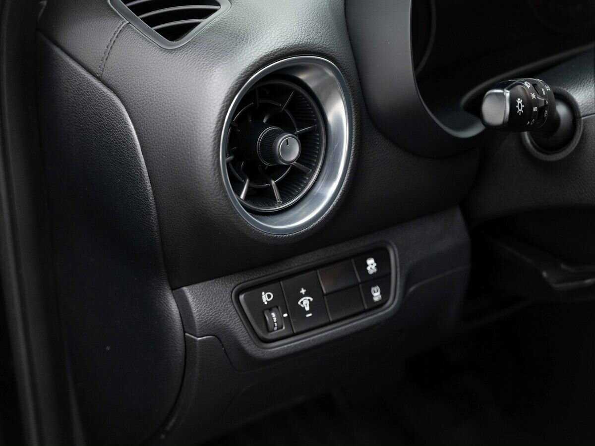 Б/У Киа Церато 2019 года. Фото: #18