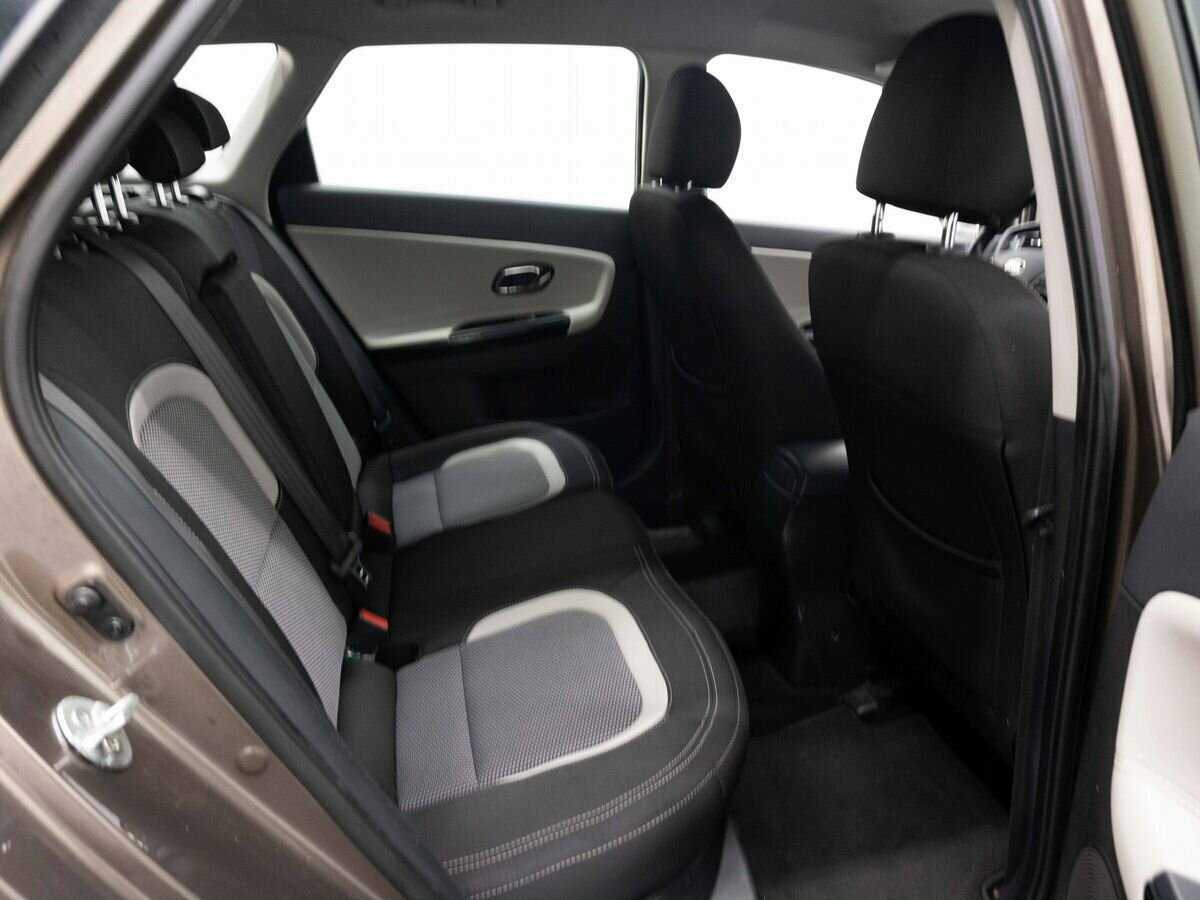 Б/У Киа Сид 2013 года. Фото: #9