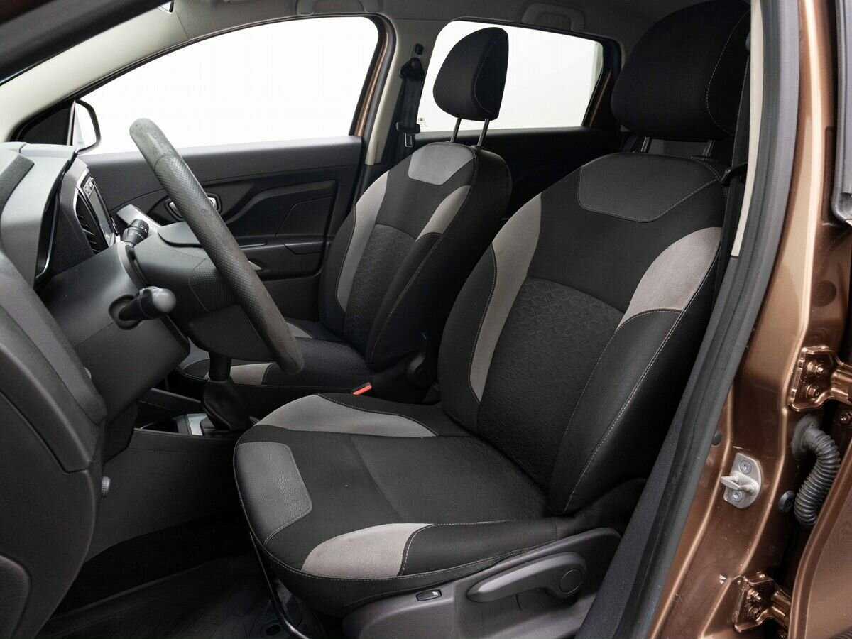 Б/У Лада (ВАЗ) ИКСРЭЙ 2016 года. Фото: #7