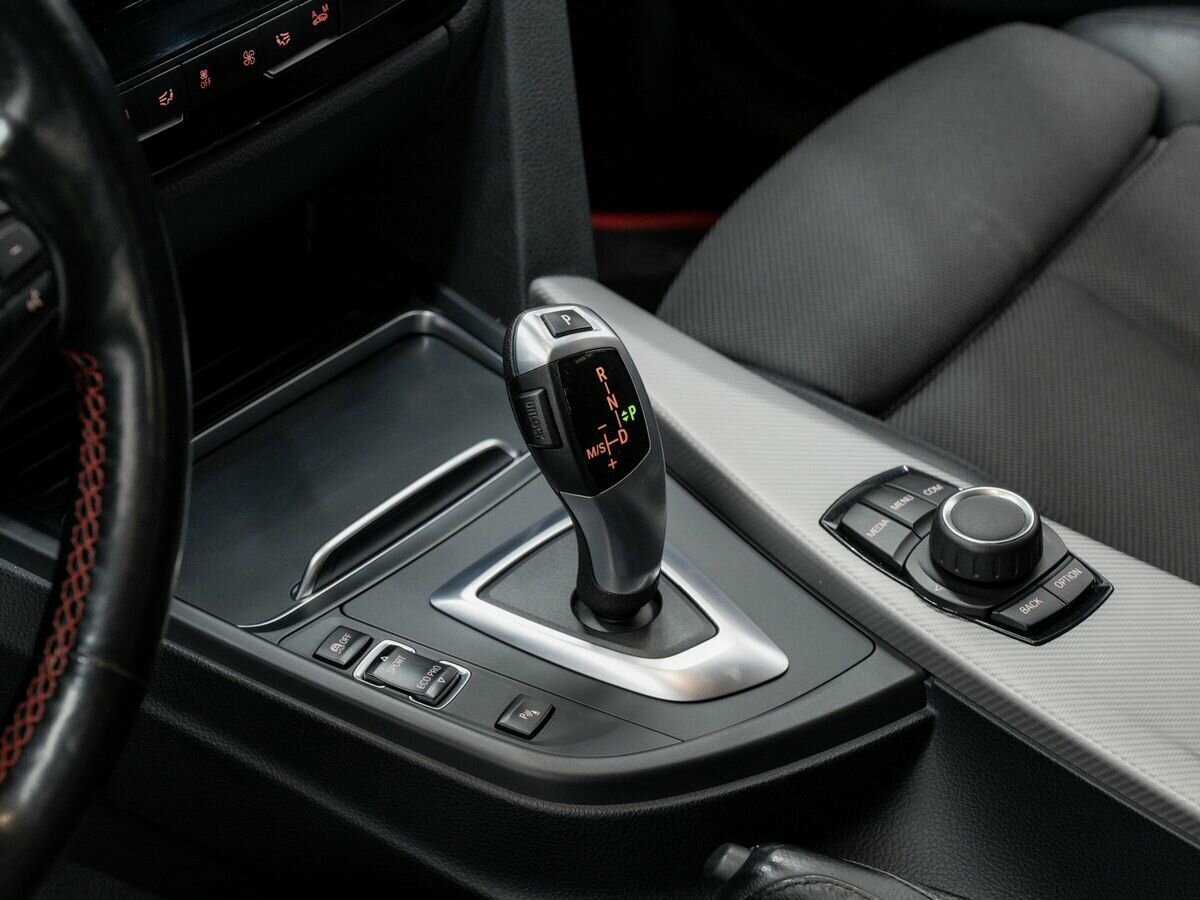 BMW 3 серии 2017 года с пробегом. Фото: #16