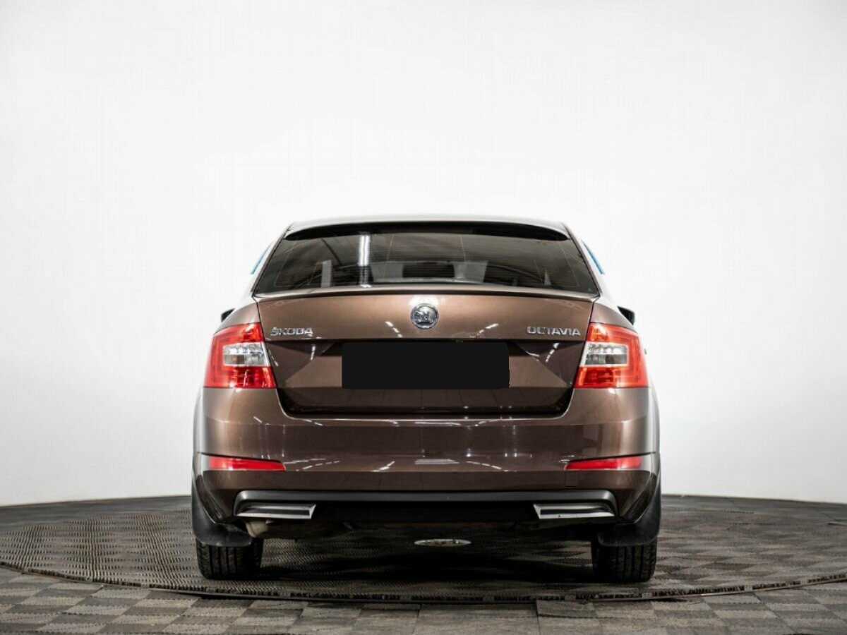 Б/У Шкода Октавия 2013 года. Фото: #4