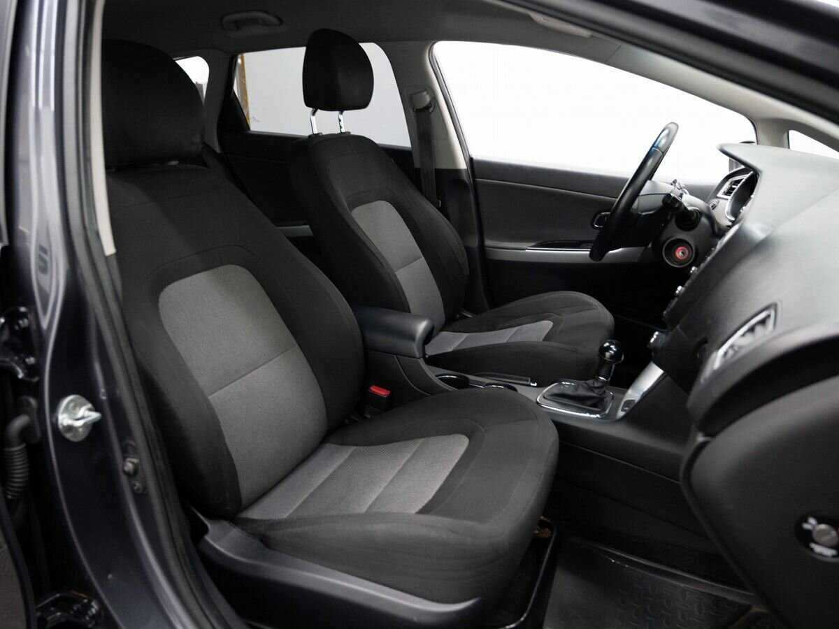 Б/У Киа Сид 2015 года. Фото: #12