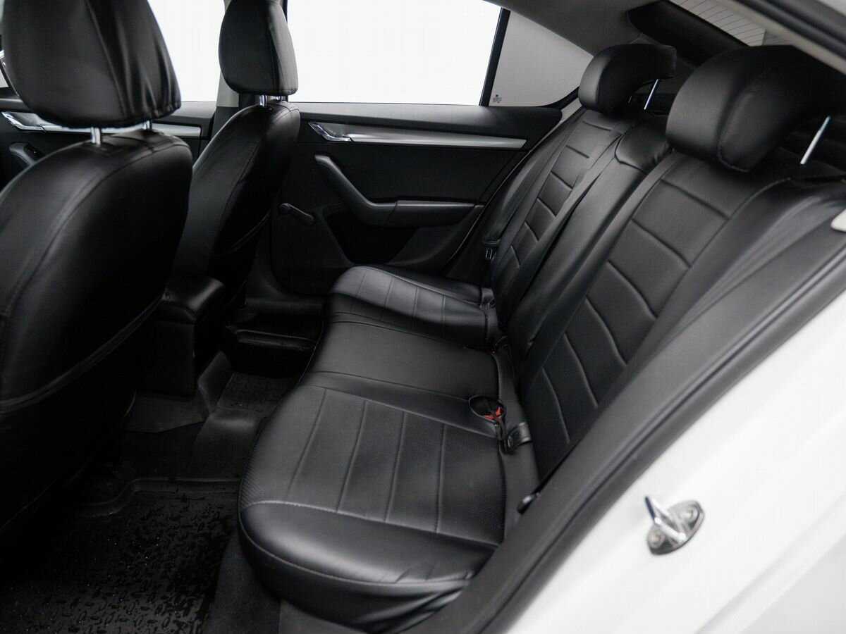 Б/У Шкода Октавия 2017 года. Фото: #11