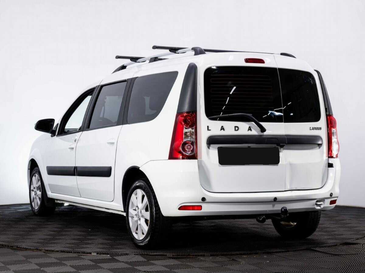 Б/У Лада (ВАЗ) Ларгус 2021 года. Фото: #3