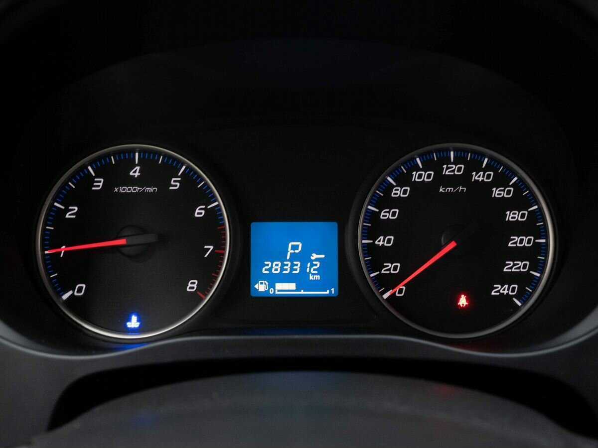 Б/У Митсубиши Оутлэндер 2014 года. Фото: #14