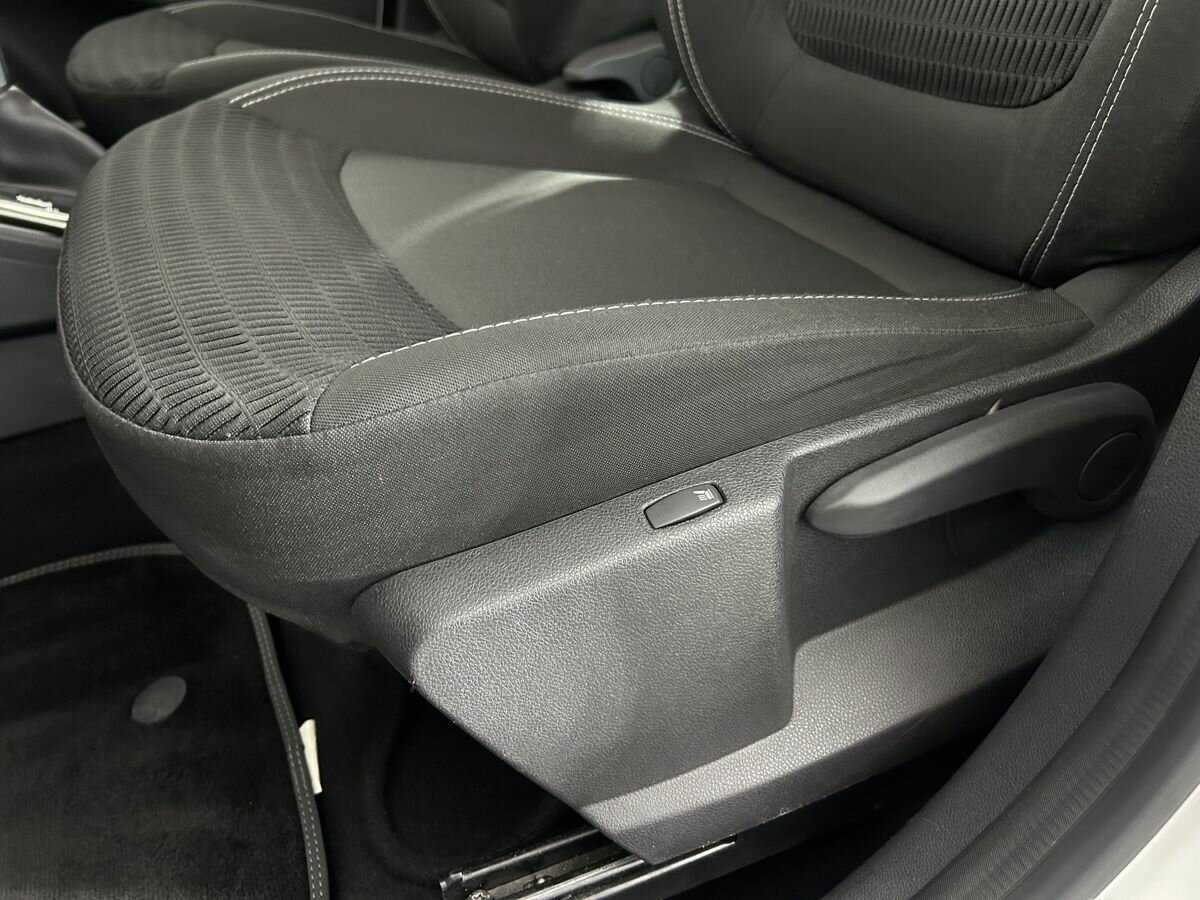 Б/У Рено Каптюр 2018 года. Фото: #9