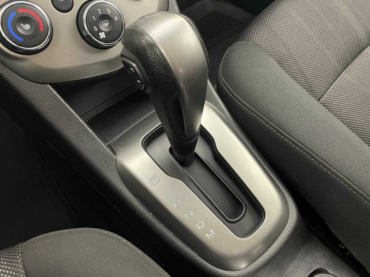 Б/У Шевроле Авео 2014 года. Фото: #11