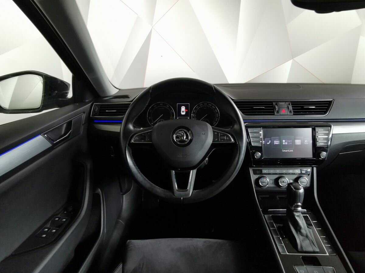 Skoda Superb 2017 года с пробегом. Фото: #14