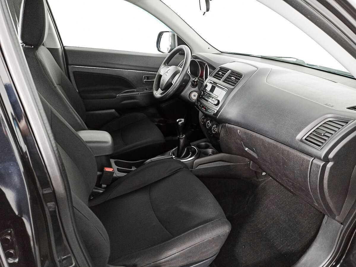 Б/У Митсубиши АС-Икс 2014 года. Фото: #6