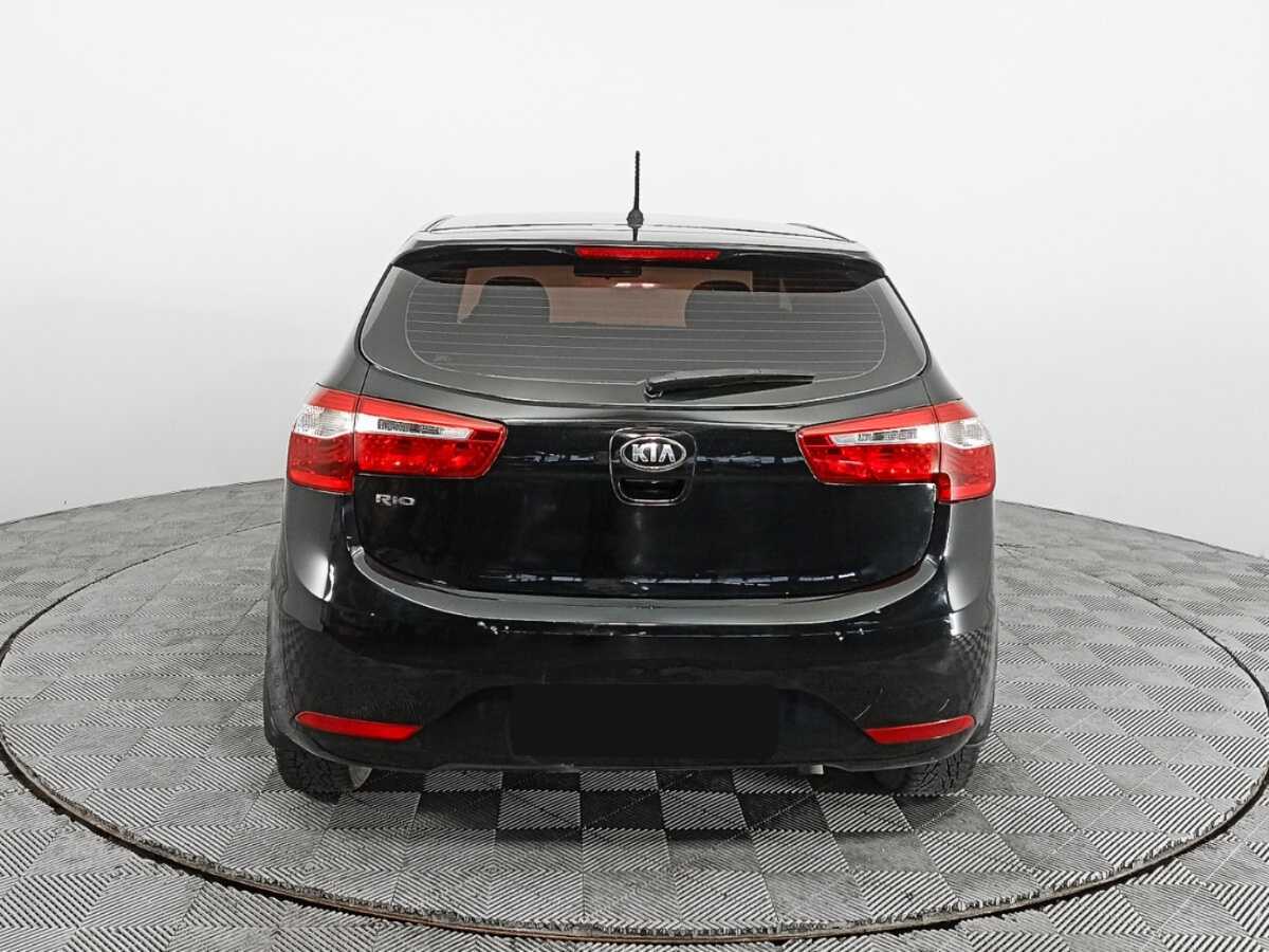 Б/У Киа Рио 2015 года. Фото: #4