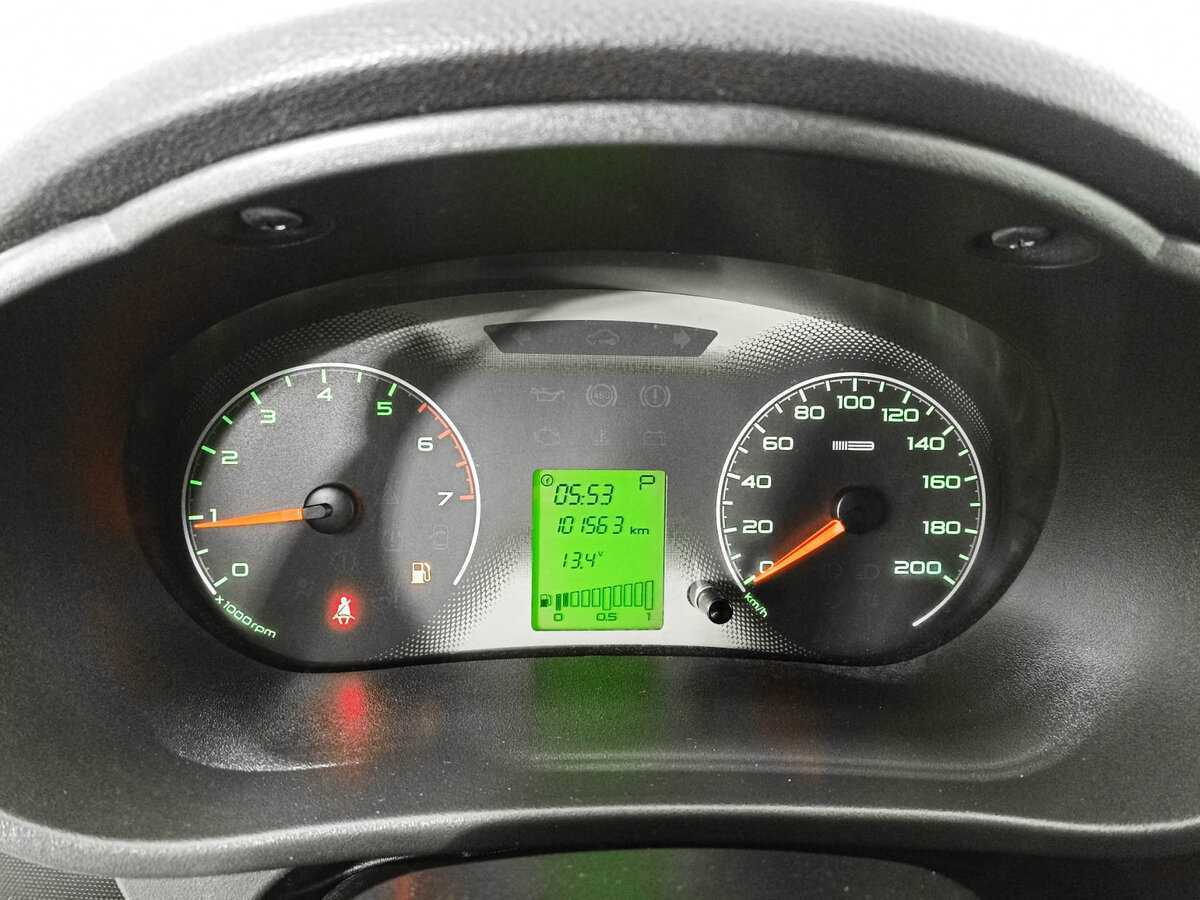 Б/У Лада (ВАЗ) Гранта 2015 года. Фото: #10